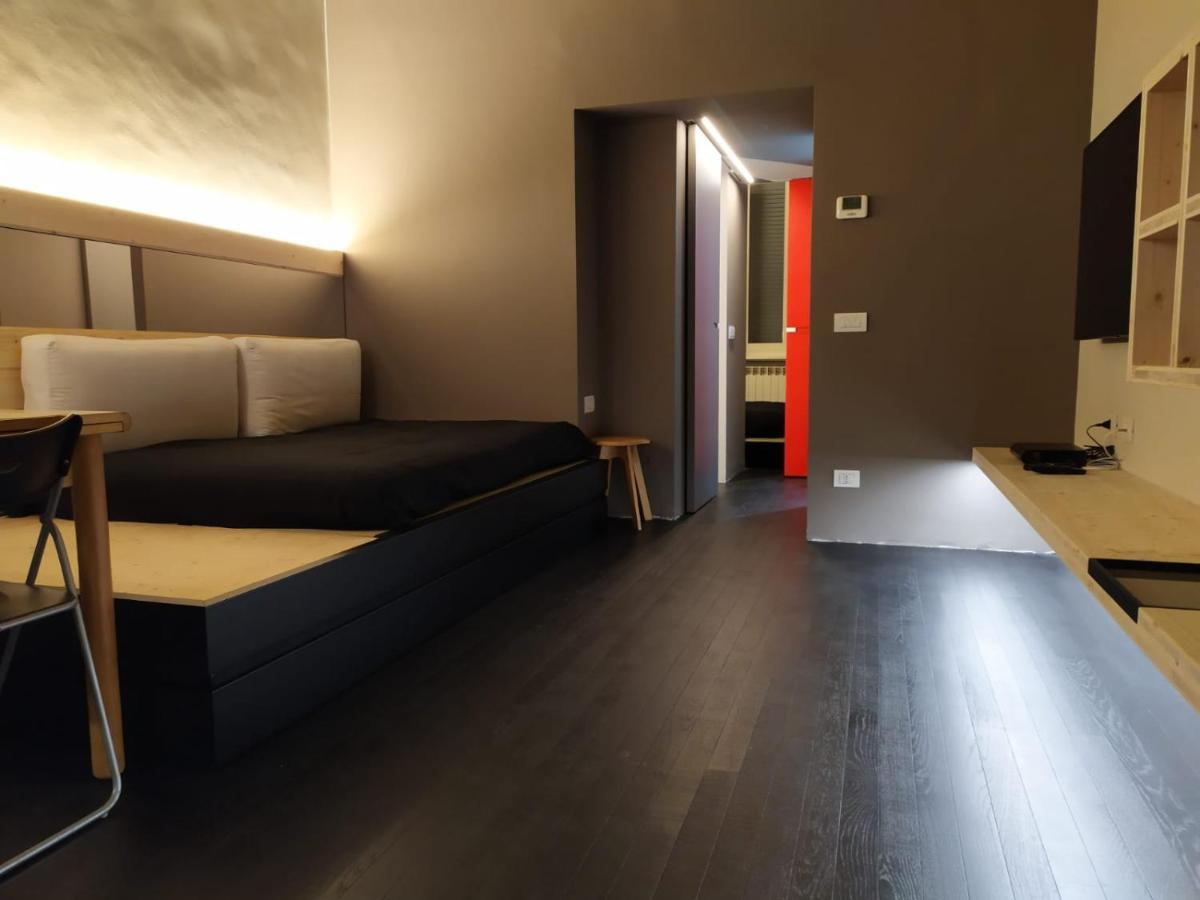 Spazio Luna * Mailand